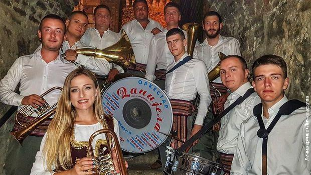 Породична прича