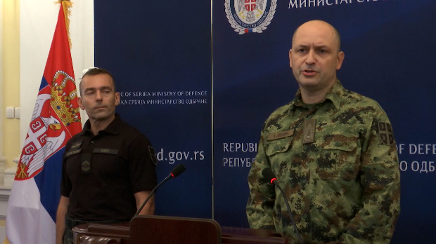 Генерал-потпуковник Јованић: Синоћ повређено седам припадника Војске Србије; заставник Бркушанин: Да нисам испалио метак, последице би биле много теже