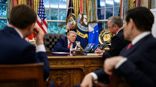 Кремљ: Трамп позвао Путина; Зеленски: Преговори Украјине, Русије и САД треба да се одрже без предуслова