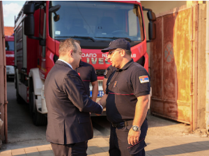 Дачић: Наставићемо улагање у полицију и ватрогасце-спасиоце