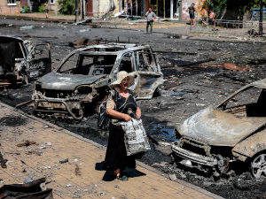 Зеленски: Настављамо операције на руској територији; Москва: Повећање ваздушно-десантних снага приоритет