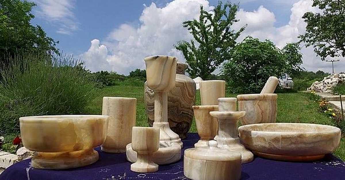 Човек и камен: Благоје мермерни оникс Човек и камен: Благоје мермерни оникс