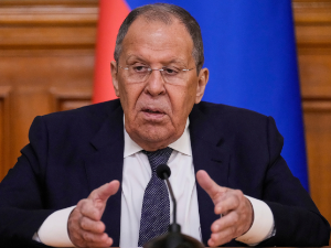 Лавров: Нема услова за сусрет Путина и Зеленског; Каласова тврди да Запад потцењује 
