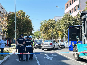 Тешка саобраћајна несрећа у Земуну, погинула девојчица