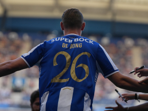 Лук де Јонг, Портова сламка међу инсајдерским вихоровима (FCPorto) Лук де Јонг, Портова сламка међу инсајдерским вихоровима