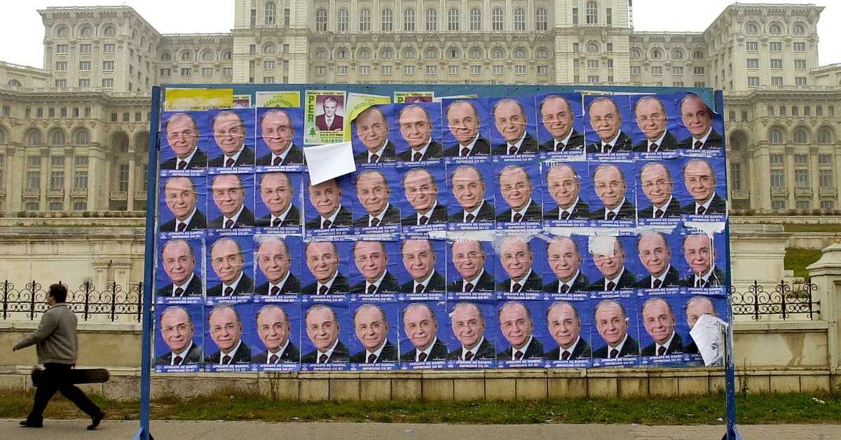 Крај историје контроверзи и великих домета, преминуо бивши председник Румуније Јон Илијеску Крај историје контроверзи и великих домета, преминуо бивши председник Румуније Јон Илијеску