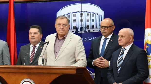 Додик: Мандат ми је дао народ и он ће на референдуму одлучити о мени 