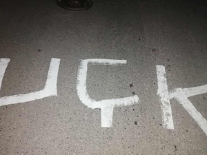 Графити "УЧК" у Станишору – мештани узнемирени