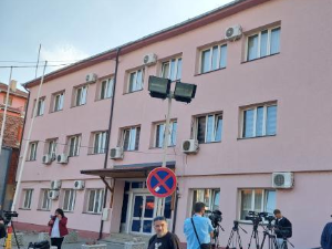 Полиција привремених институција упала у објекте ПИО фонда и РФЗО у Косовској Митровици