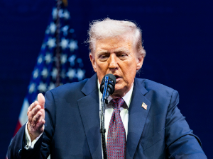 Трамп: Упад дронова у Пољску могао би бити грешка; Варшава затворила све граничне прелазе са Белорусијом