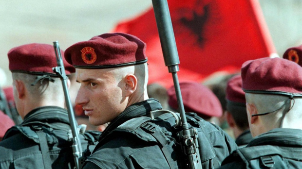 Спасавање редова Тачија - суђење за ратне злочине, или ко је командовао, а ко је био агент ЦИА