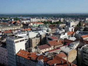 Јутарњи програм из три студија