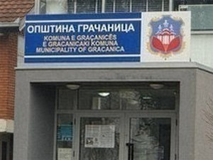 Јутарњи програм из три студија