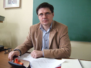 Приђи ближе