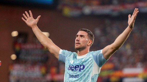 Влаховић тема број један у италијанским медијима, останак у Јувентусу и даље опција