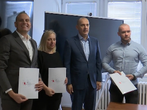 Још једна група здравствених радника вратила се у Србију