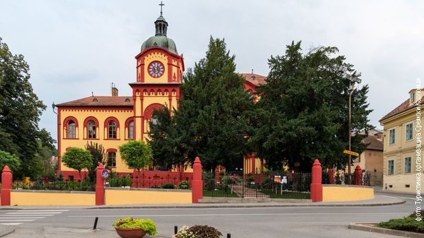 Из другог угла