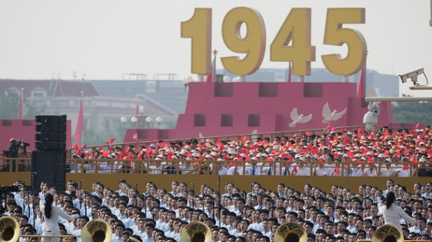 Одржана војна парада у Пекингу поводом 80. годишњице Дана победе у Другом светском рату – приказано ново наоружање и правци геополитике, Трамп оптужује Сија и Путина за заверу (Фото: Танјуг/АП / Ng Han Guan) Одржана војна парада у Пекингу поводом 80. годишњице Дана победе у Другом светском рату – приказано ново наоружање и правци геополитике, Трамп оптужује Сија и Путина за заверу