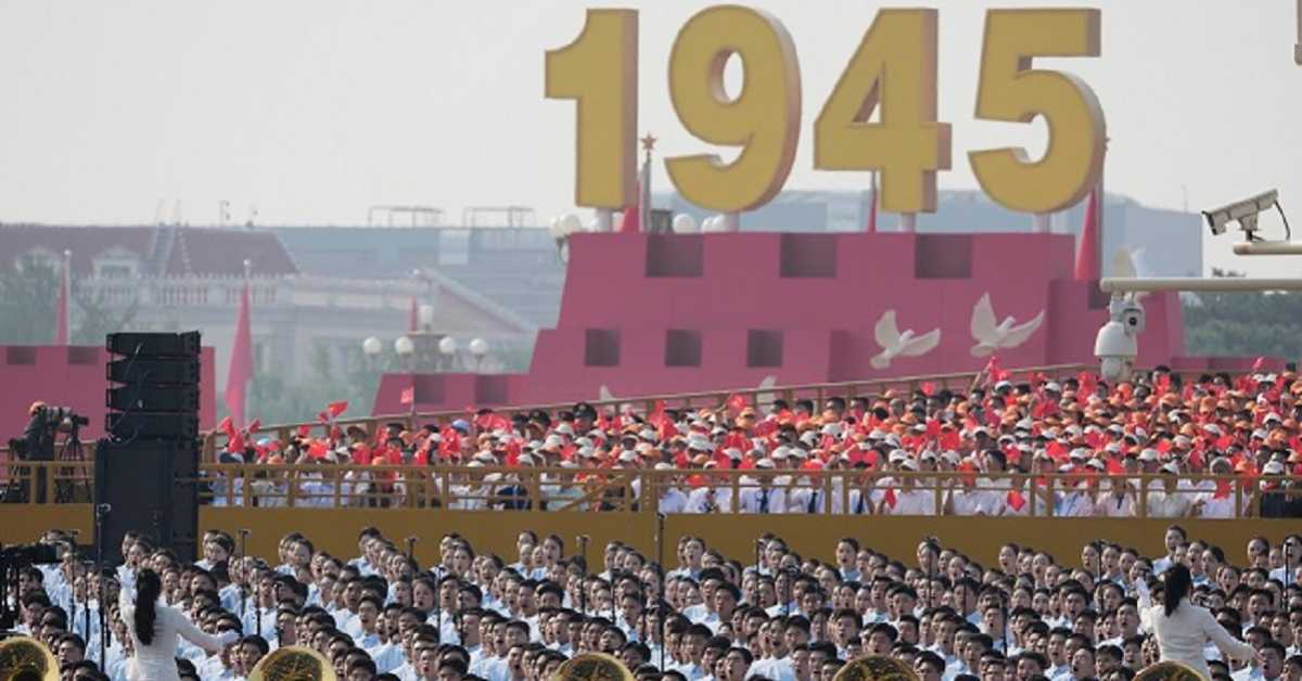Одржана велика војна парада у Пекингу – Си поручио да је Кина "непобедива" и представио ново наоружање, Трамп говори о "завери" против САД (Фото: Танјуг/АП / Ng Han Guan) Одржана велика војна парада у Пекингу – Си поручио да је Кина "непобедива" и представио ново наоружање, Трамп говори о "завери" против САД