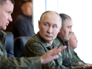 Шта је Путин поручио Русима на Дан поновног уједињења региона; Мађарска блокира украјинске медије