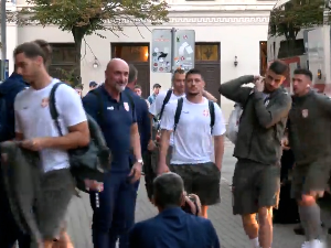 Фудбалери Србије допутовали у Ригу по Фудбалери Србије допутовали у Ригу по