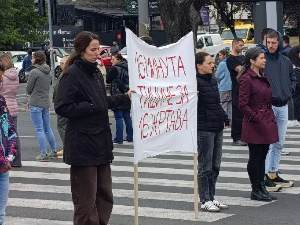 Тишином у више градова Србије обележено 11 месеци од пада надстрешнице у Новом Саду