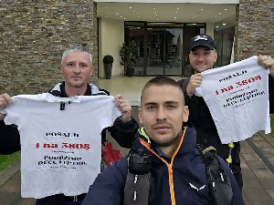 Три полицајца на хуманитарном путу до Хиландара