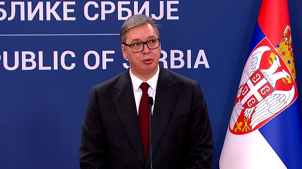 Вучић: Позивам све да остану мирни и да се уздрже од насиља