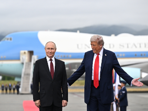 Трамп: Разговарам с Путином, известићу о садржају