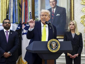 Боливарска Република на мети Беле куће