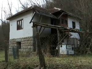 Сиромаштво није само празан фрижидер – већ и дом без грејања и интернета 