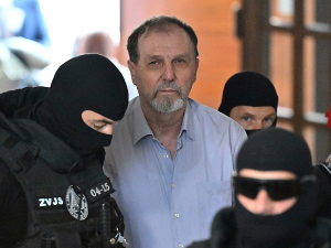 Нападач на Роберта Фица осуђен на 21 годину затвора