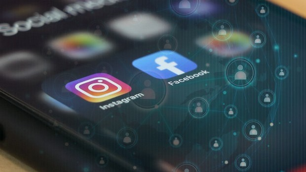 Деца и друштвене мреже: зашто расте подршка забрани?