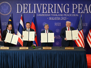 Трамп на азијској турнеји, потписан мировни споразум између Тајланда и Камбоџе Трамп на азијској турнеји, потписан мировни споразум између Тајланда и Камбоџе