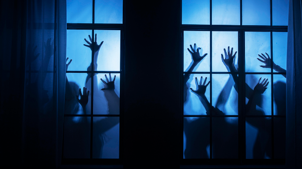 „Парадокс хорора“: Како страшни филмови ублажавају нашу анксиозност (Freepik) „Парадокс хорора“: Како страшни филмови ублажавају нашу анксиозност