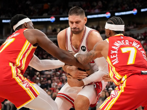 Вучевић кратак за трипл-дабл, Чикаго не зна за пораз (Tanjug/AP Photo / David Banks) Вучевић кратак за трипл-дабл, Чикаго не зна за пораз