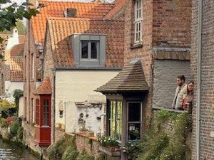 Еко минијатуре: Хајде да мислимо о… – Пчеле у граду