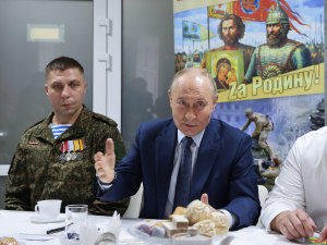 Путин потврдио: Украјинска војска опкољена у Купјанску и Красноармејску (EPA/SPUTNIK/KREMLIN / POOL / Kristina Kormilitsyna) Путин потврдио: Украјинска војска опкољена у Купјанску и Красноармејску