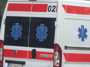 Понађено тело мушкарца између коловоза и пруге у Барајеву