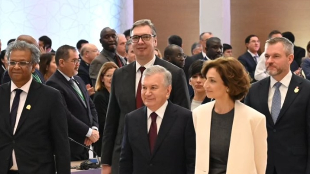 Вучић у Самарканду, учествује на Генералној конференцији Унеска