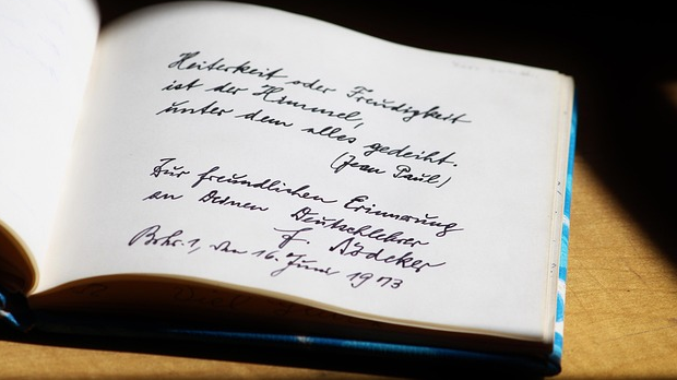 С песником у подне: Раша Ливада: ,,Капетанија"