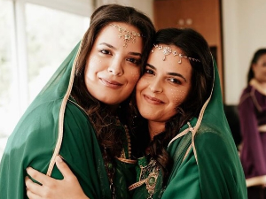 Заједничко венчање мароканских принцеза сестара  Заједничко венчање мароканских принцеза сестара