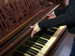 Путешествије клавира од Беча до Чачка Путешествије клавира од Беча до Чачка