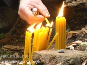 Митровске задушнице, дан посвећен молитвама за умрле сроднике и пријатеље