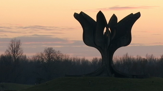 Пуповац: Истрајаћемо на тужби због негирања злочина НДХ у Сабору; Арбутина: Те снаге добијају све више гласова Пуповац: Истрајаћемо на тужби због негирања злочина НДХ у Сабору; Арбутина: Те снаге добијају све више гласова