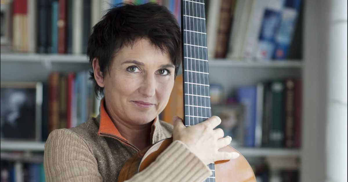 24. гитар арт фестивал: Ауторско вече Маје Ле Ру Обрадовић