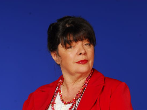 Приђи ближе