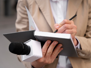 ИФЈ: У 2025. години убијено 128 новинара и медијских радника широм света