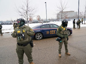 Шта је ICE и каква овлашћења имају "ла мигра" агенти