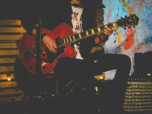 Блуз – Tommy Castro